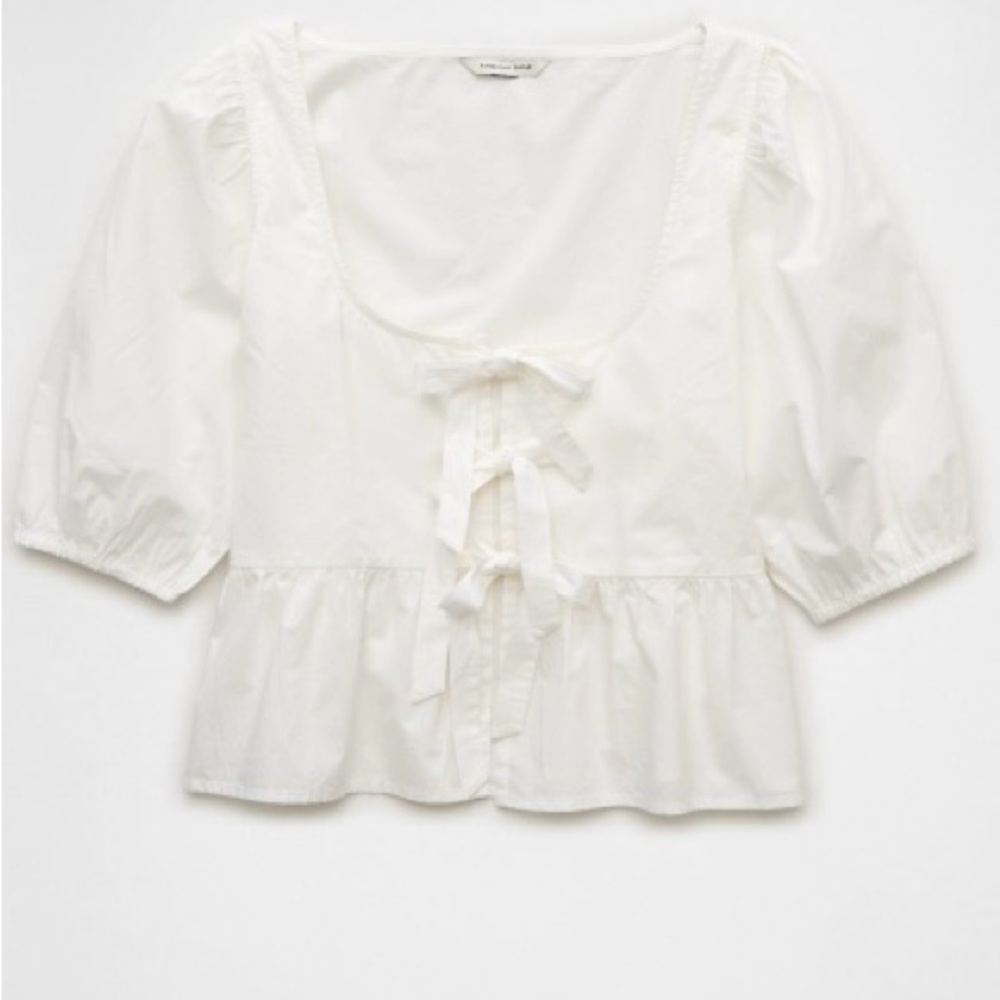 AE Front Tie Puff Sleeve Blouse